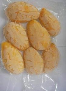 Frozen Half Cut Acacia (Keo) Mango