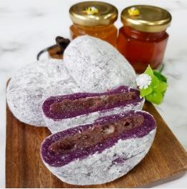 Fruit  rice   cake  ( Mochi )
