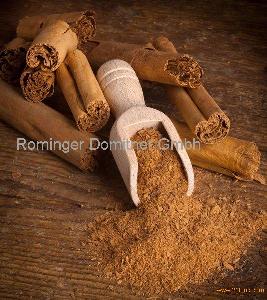organic cinnamon powder